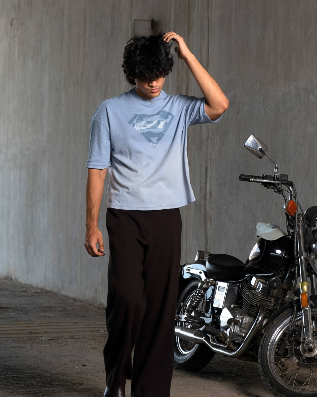 Superman Washed Drop Shoulder