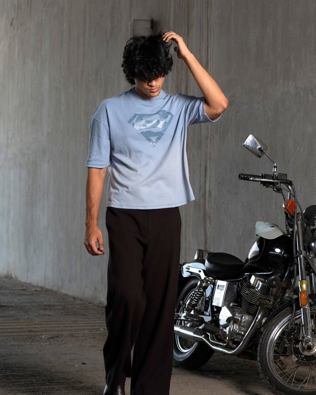 Superman Washed Drop Shoulder