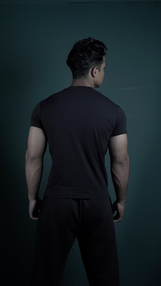 Manic Muscle Tee
